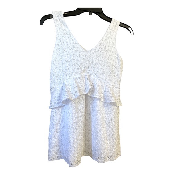 A Pea in The Pod XS Ruffle Trim White Lace Design Sleeveless Top NWOT - Picture 2 of 6